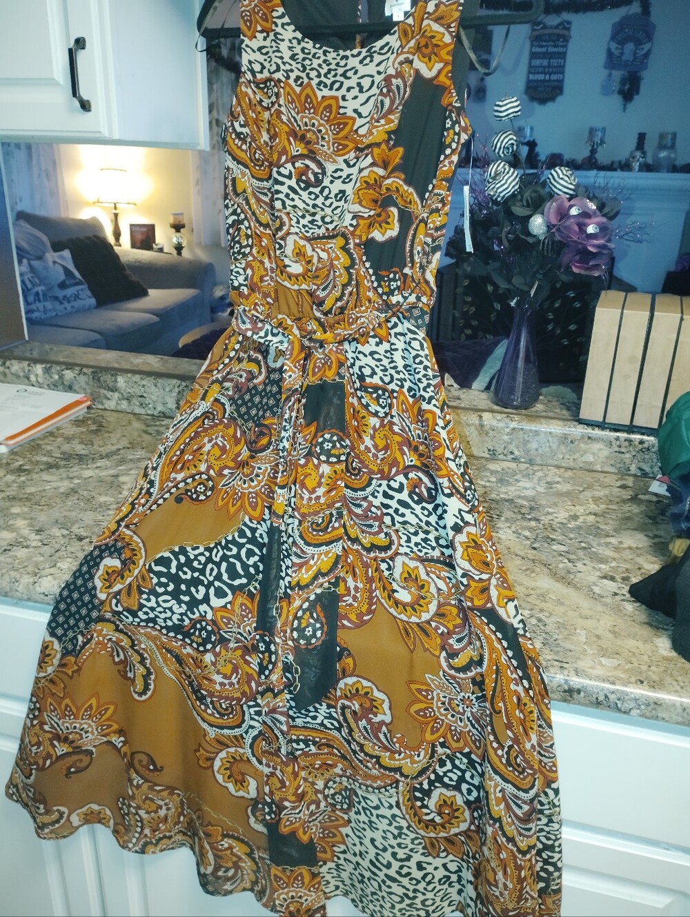 Nwt 2 dressbarn Mustard and Black Paisley Midi Dress